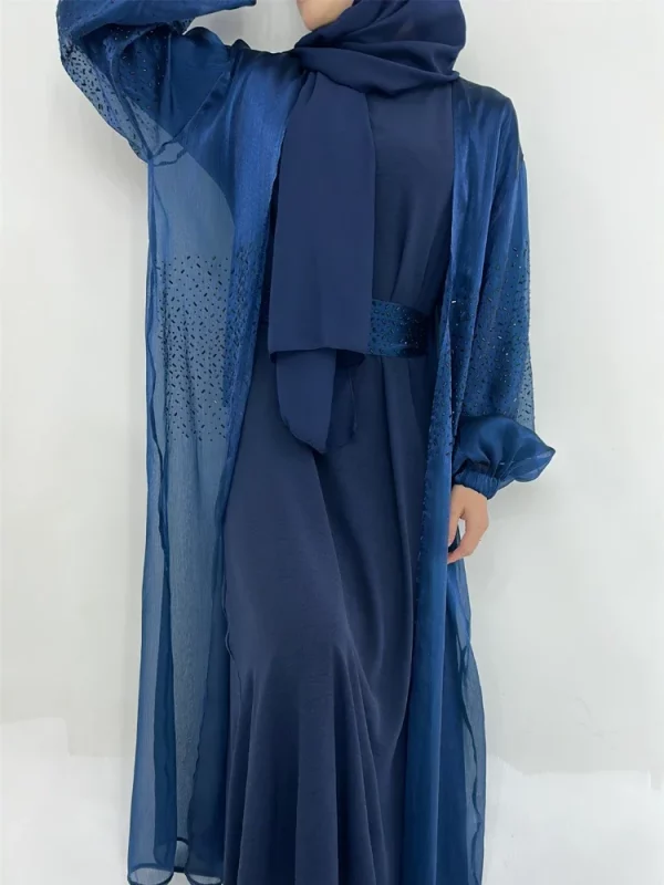 Ensemble à manches bouffantes et robe intérieure