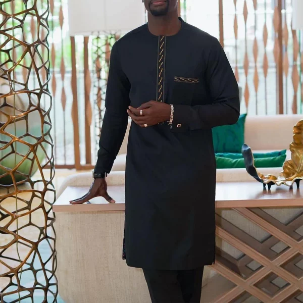Tenue traditionnelle – Image 3
